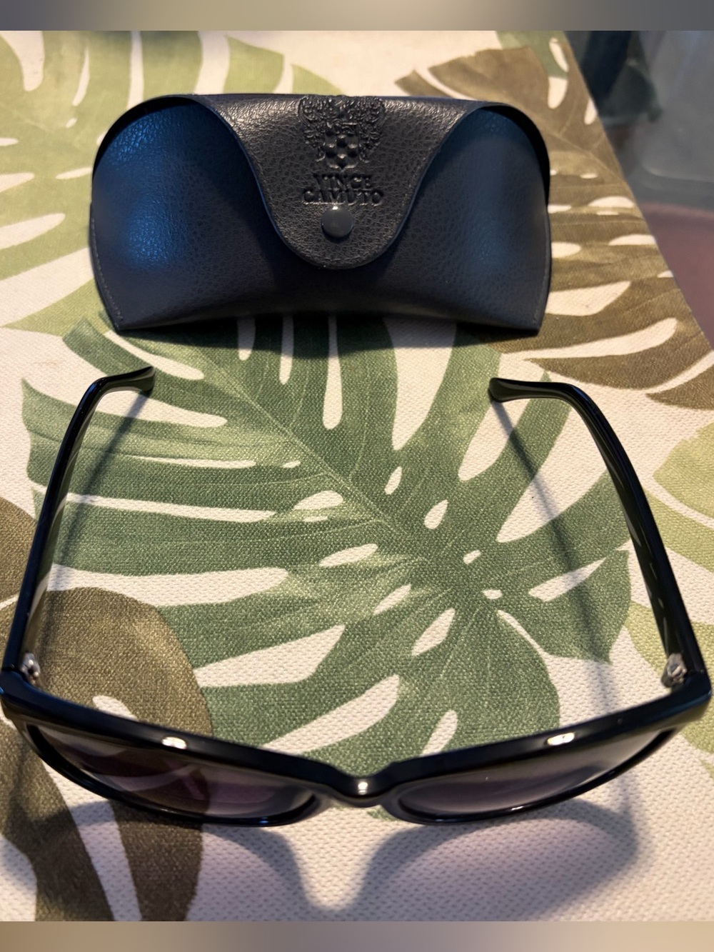 Vince Camuto Black Women’s Sunglasses with Black Case